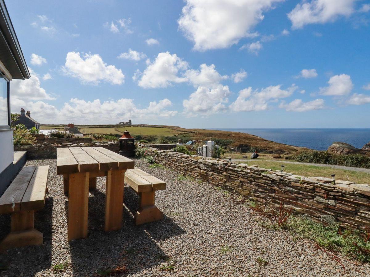 Camelot Villa Tintagel Exterior photo